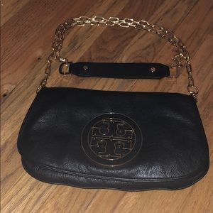 Tory Burch Amanda Logo Clutch